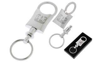 Custom Printed 1 Day Service Triangular Metal Valet Double Keychains